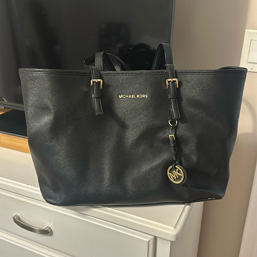 Michael Kors Tote